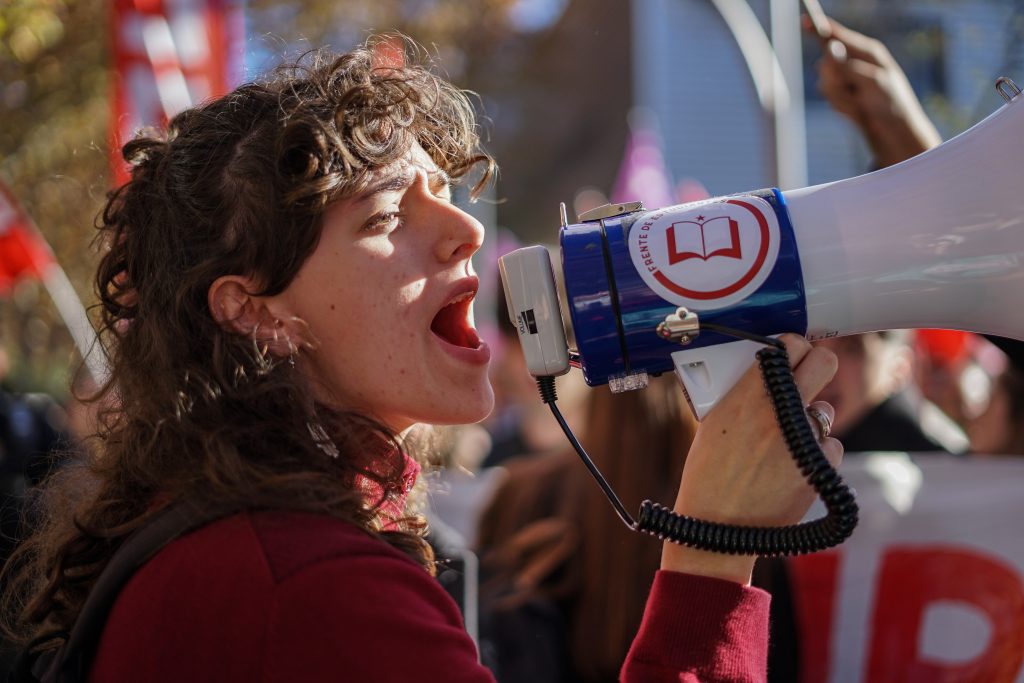 Emma, Frente de Estudiantes en la manifestación de la Asamblea de Madrid