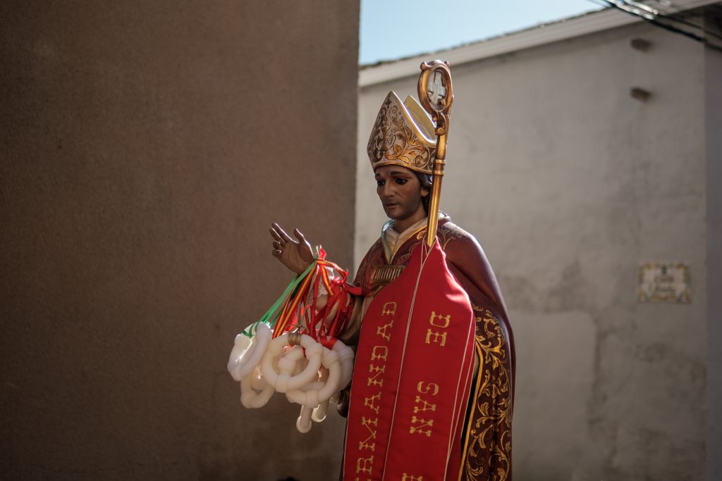 San Blas durante la procesión | Foto: Marcos Villaoslada