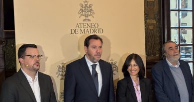 Óscar Puente reconoce el error de Adif al no avisar de la retirada de material en el accidente de Adamuz